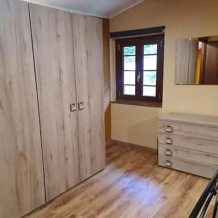 Victoria Apartmán Lierna